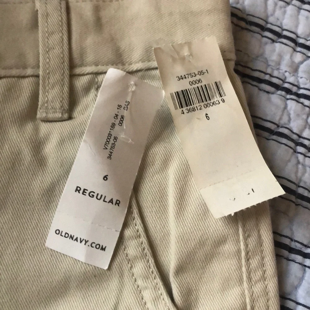 NWT old navy short pants for boy size 6